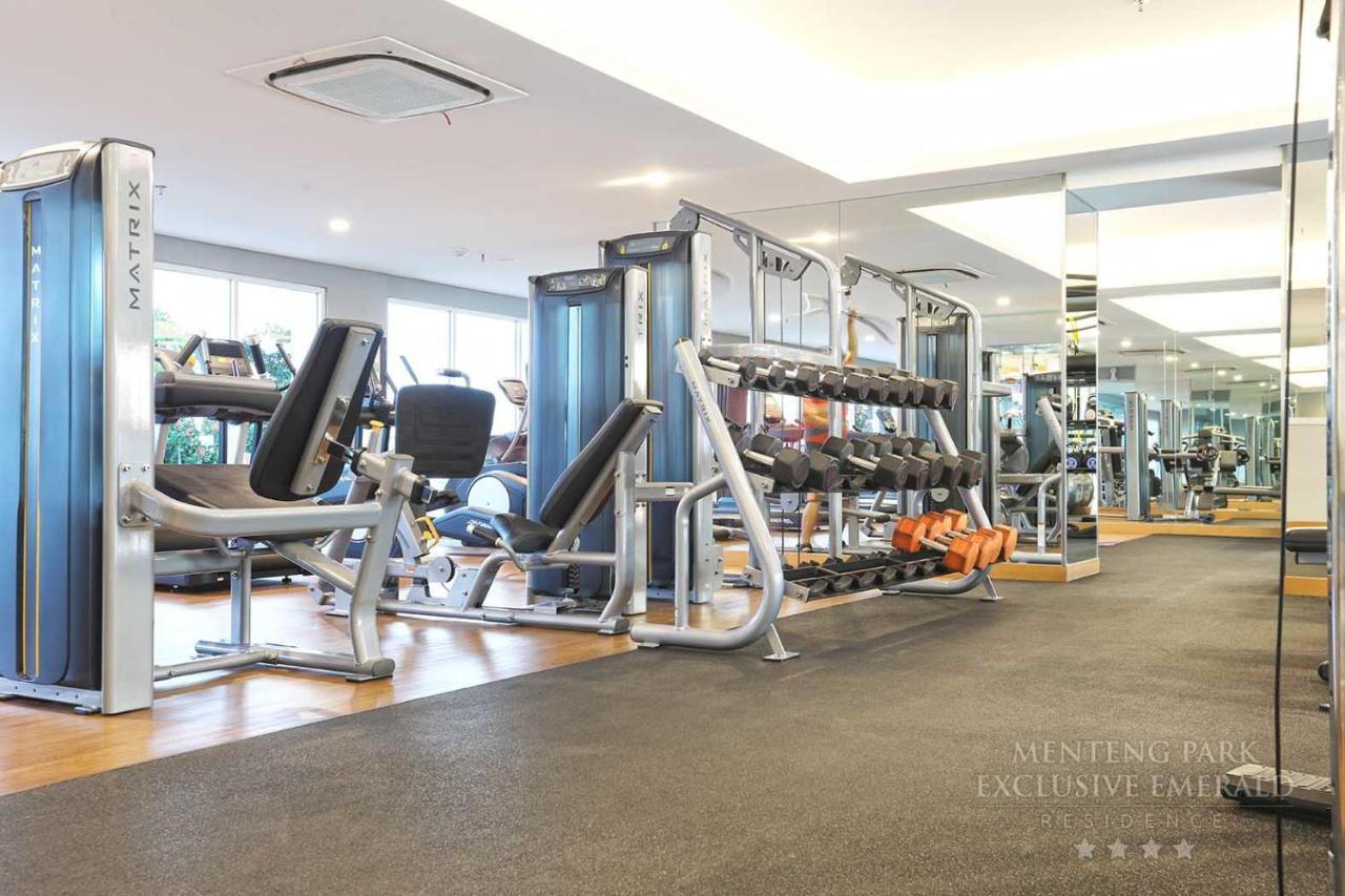 Menteng Park Exclusive Emerald Jakarta Exterior foto