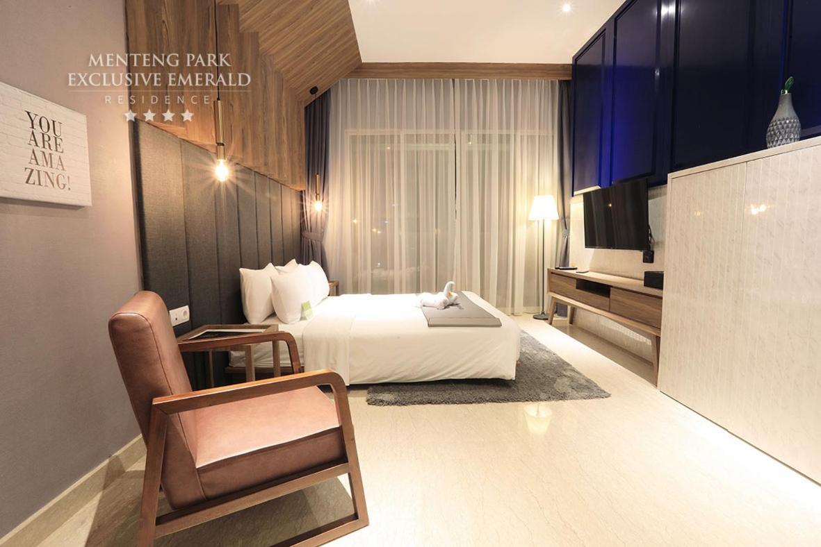 Menteng Park Exclusive Emerald Jakarta Exterior foto