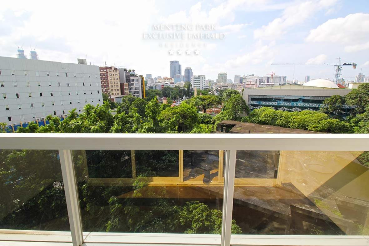 Menteng Park Exclusive Emerald Jakarta Exterior foto
