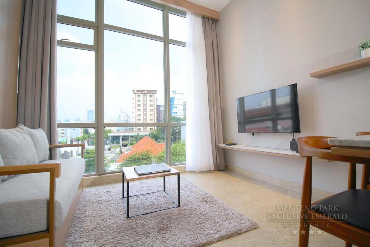 Menteng Park Exclusive Emerald Jakarta Exterior foto